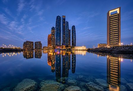 UAE Office Rents Surge as Vacancy Tightens in Q1